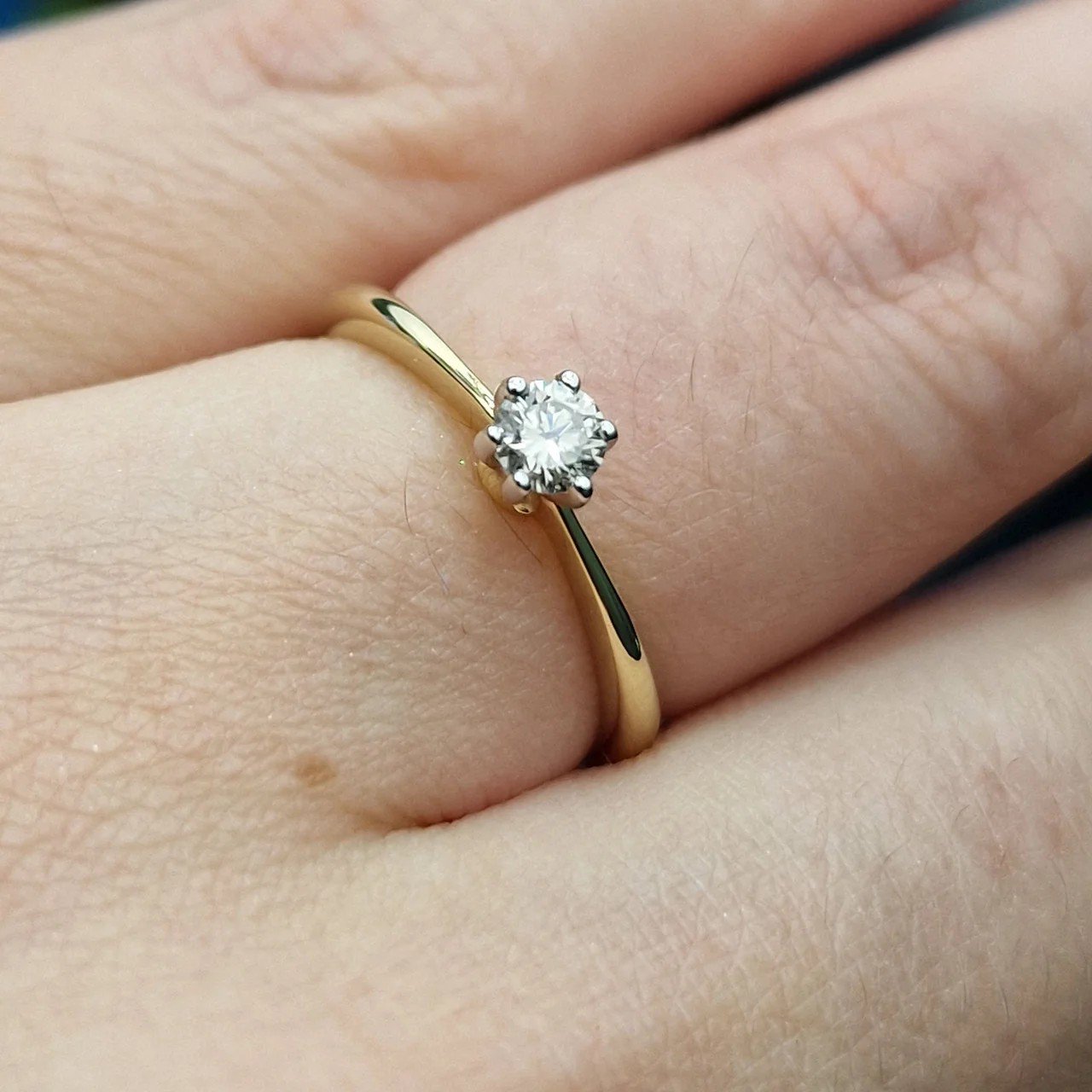 Кольцо Deimantas 106481141 16,5р 1,95гр 0,18ct. купить,NaN