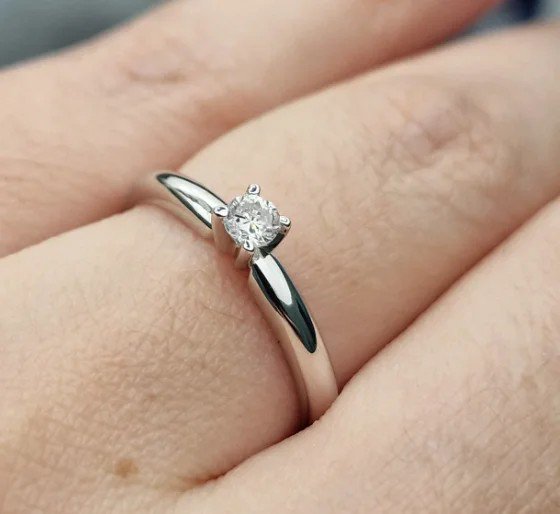 Комплект Deimantas 106445068 16р 0,15ct 0,287ct. купить,NaN