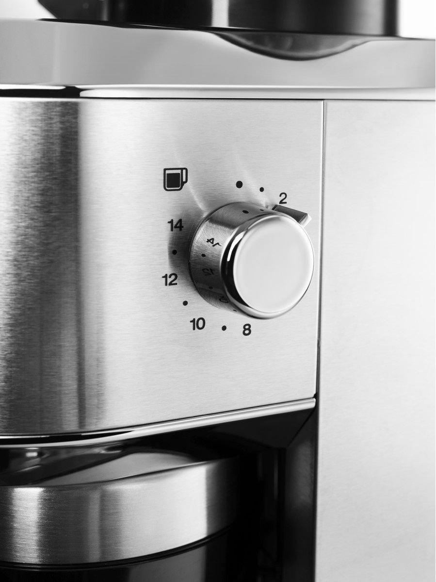 Кофемолка DeLonghi KG520.M серебристая купить,117588