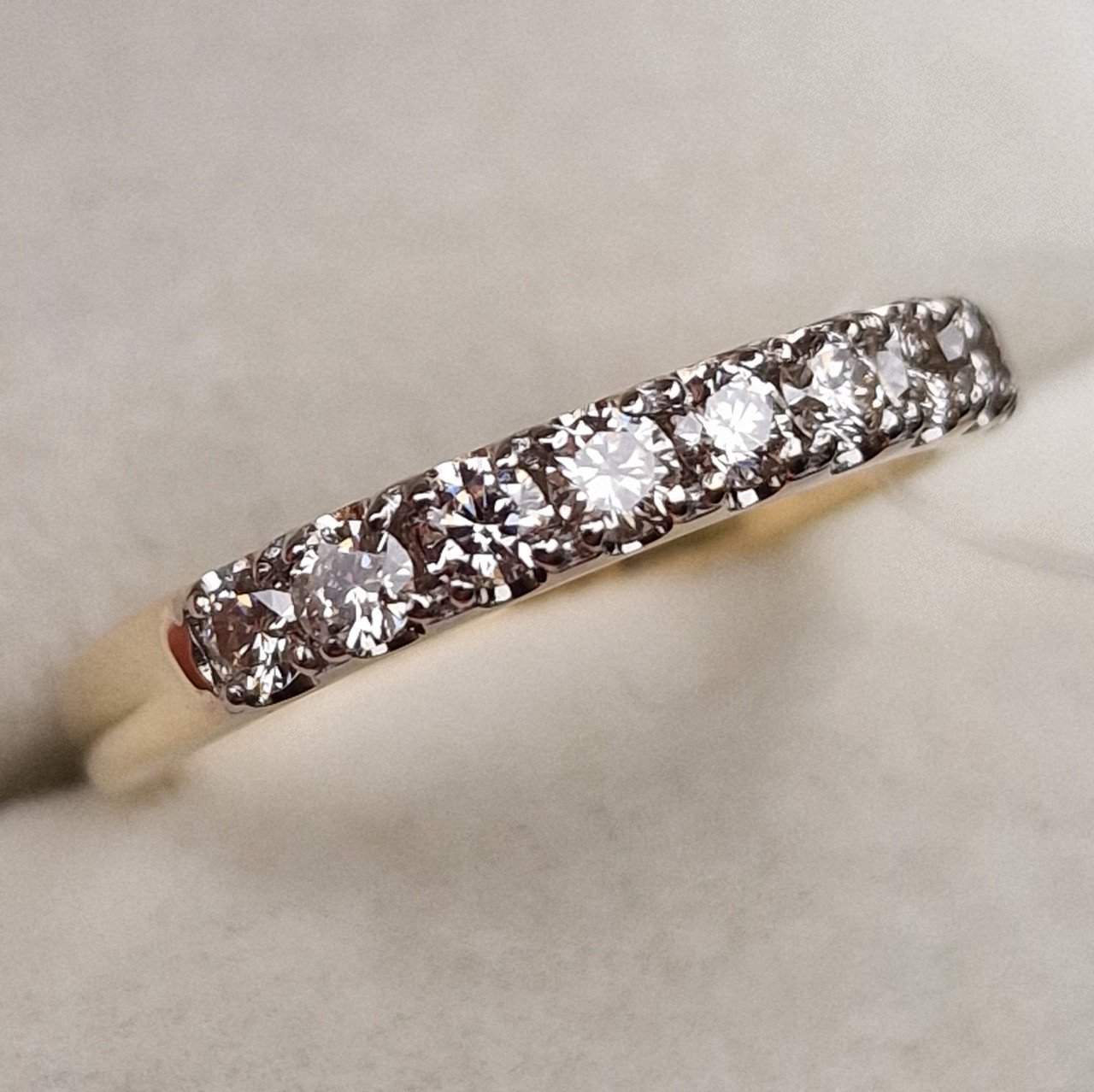 Кольцо Deimantas 98585633 17,5р 3,33гр 0,52ct. купить,NaN