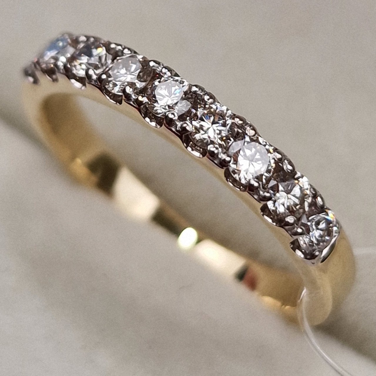 Кольцо Deimantas 98585633 17,5р 3,33гр 0,52ct. купить,NaN
