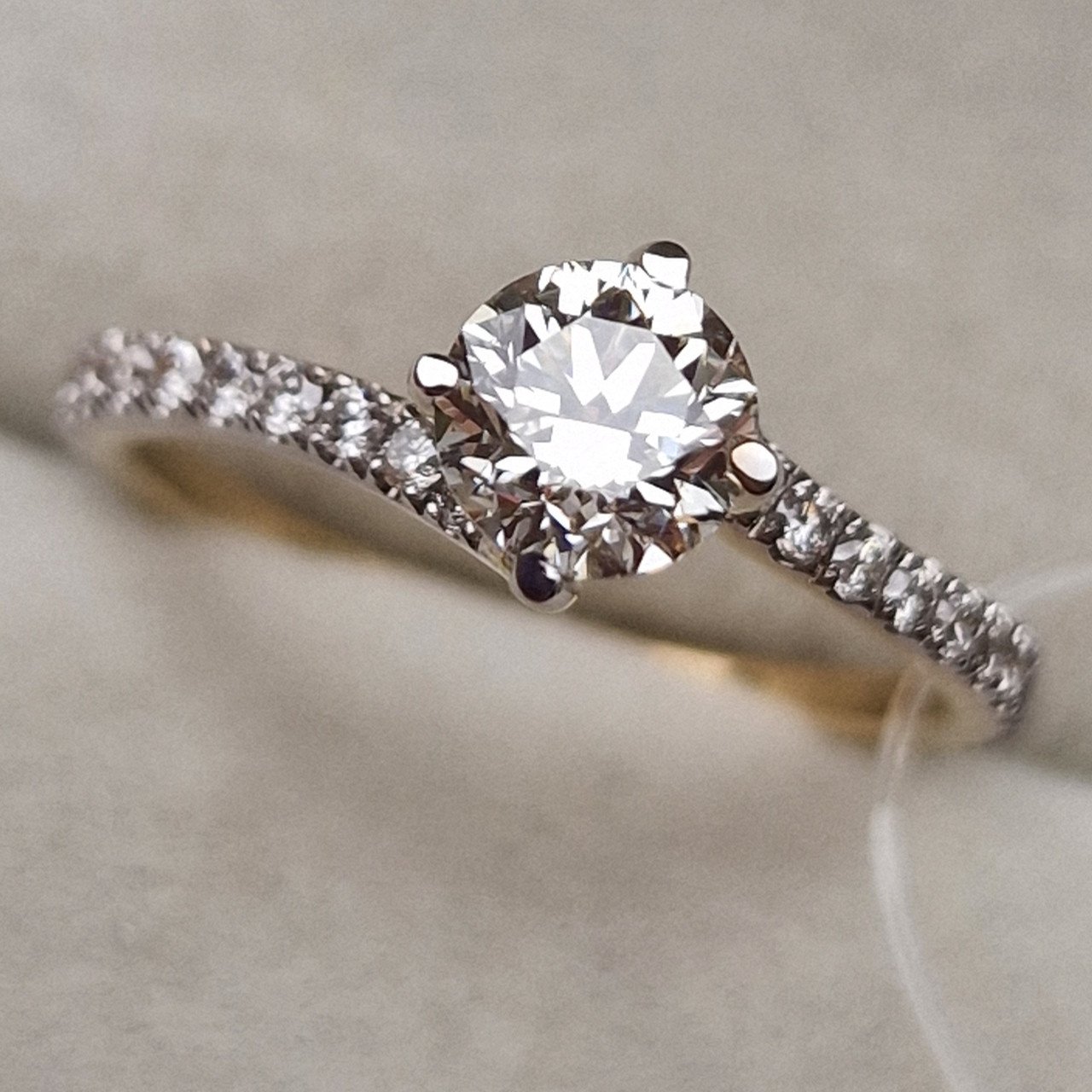 Кольцо Deimantas 95888734 16,5р 1,93гр 1,04ct. купить,NaN