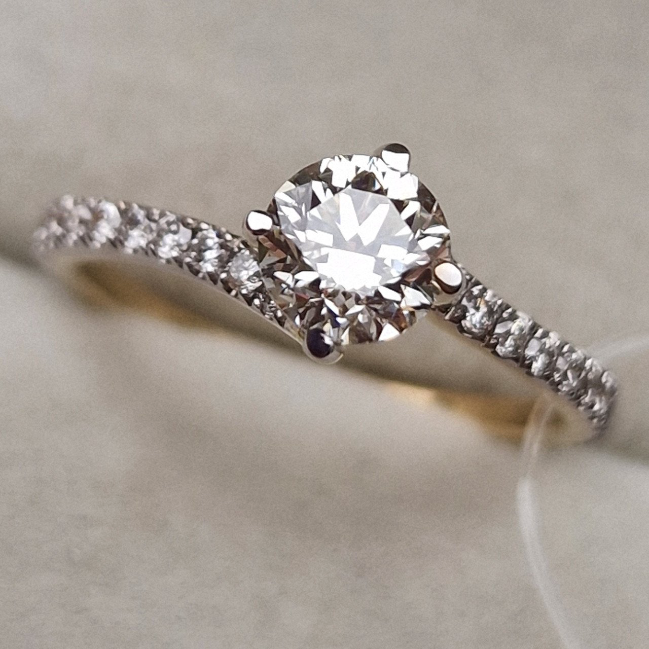Кольцо Deimantas 95888734 16,5р 1,93гр 1,04ct. купить,NaN