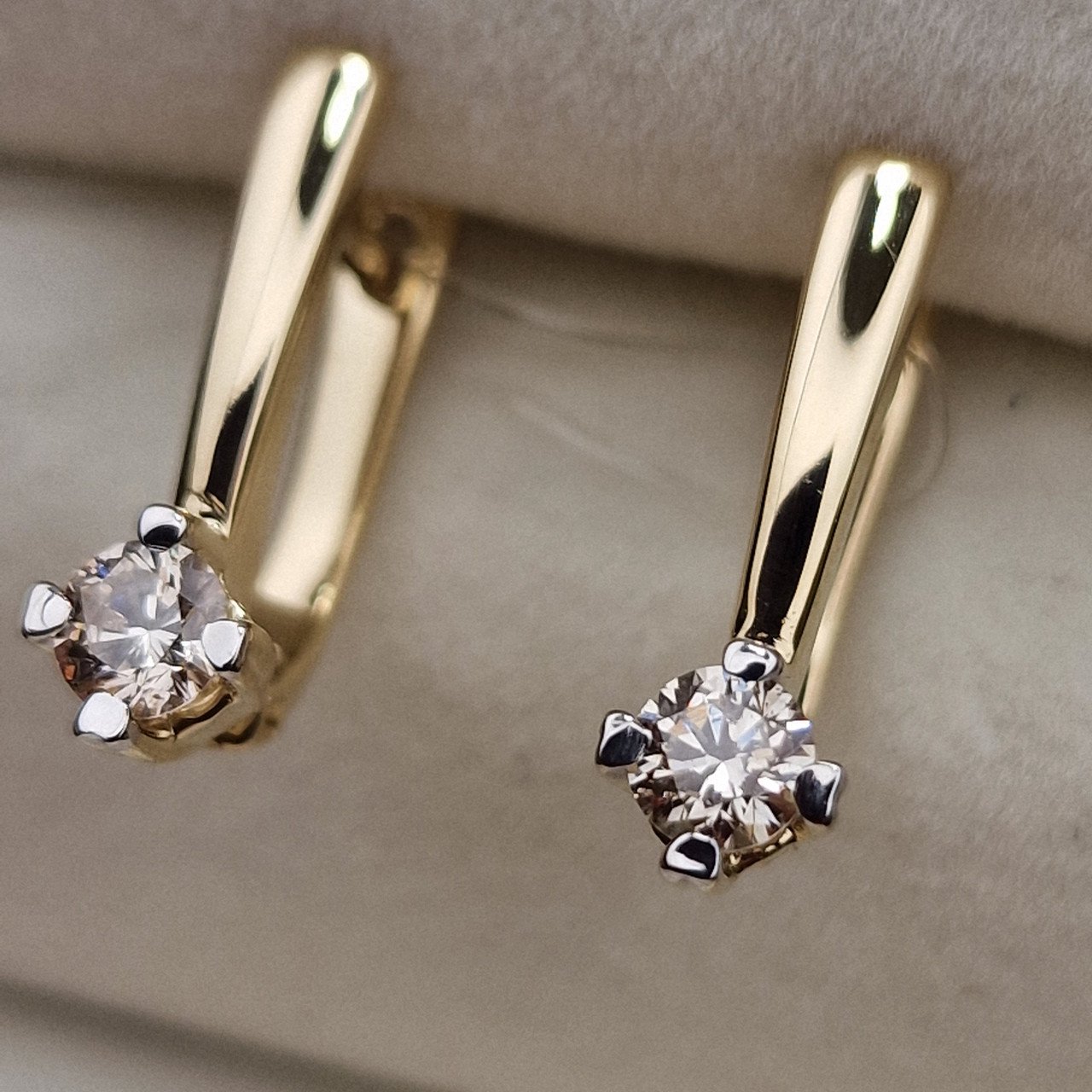 Серьги Deimantas 98702306 2,76гр 0,46ct. купить,NaN