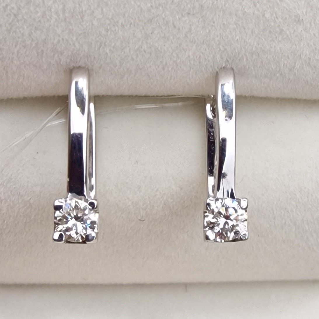 Серьги Deimantas 98702311 2,68гр 0,34ct. купить,NaN