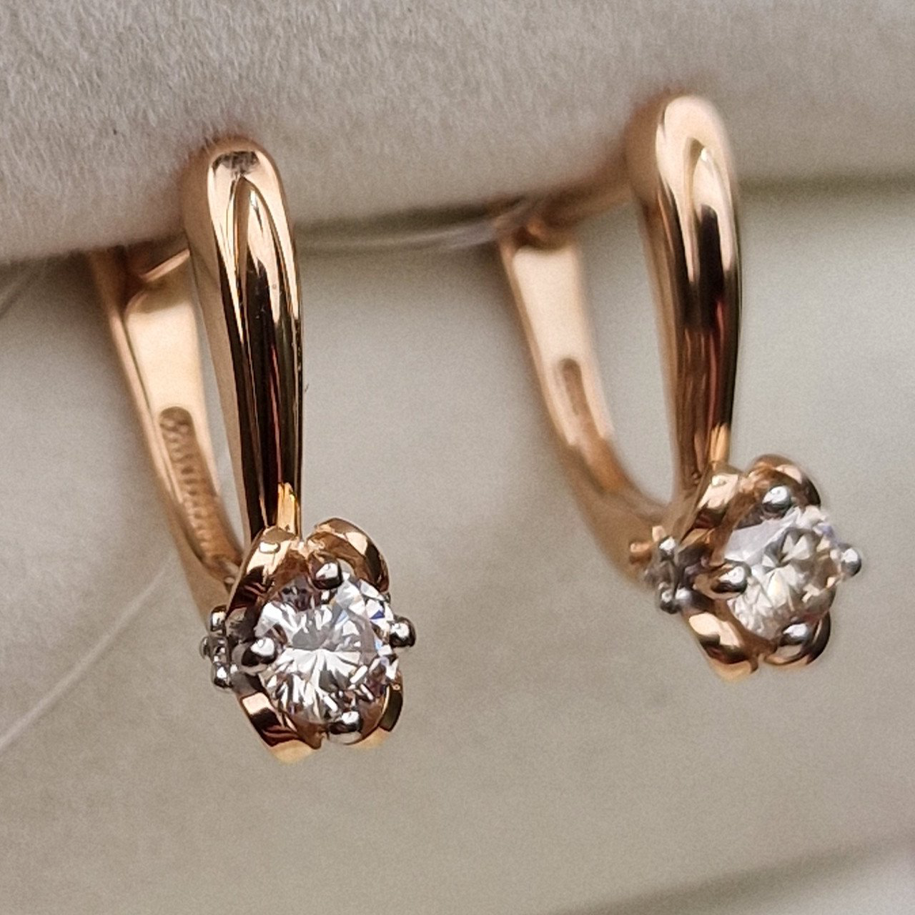 Серьги Deimantas 98702317 1,92гр 0,37ct. купить,NaN