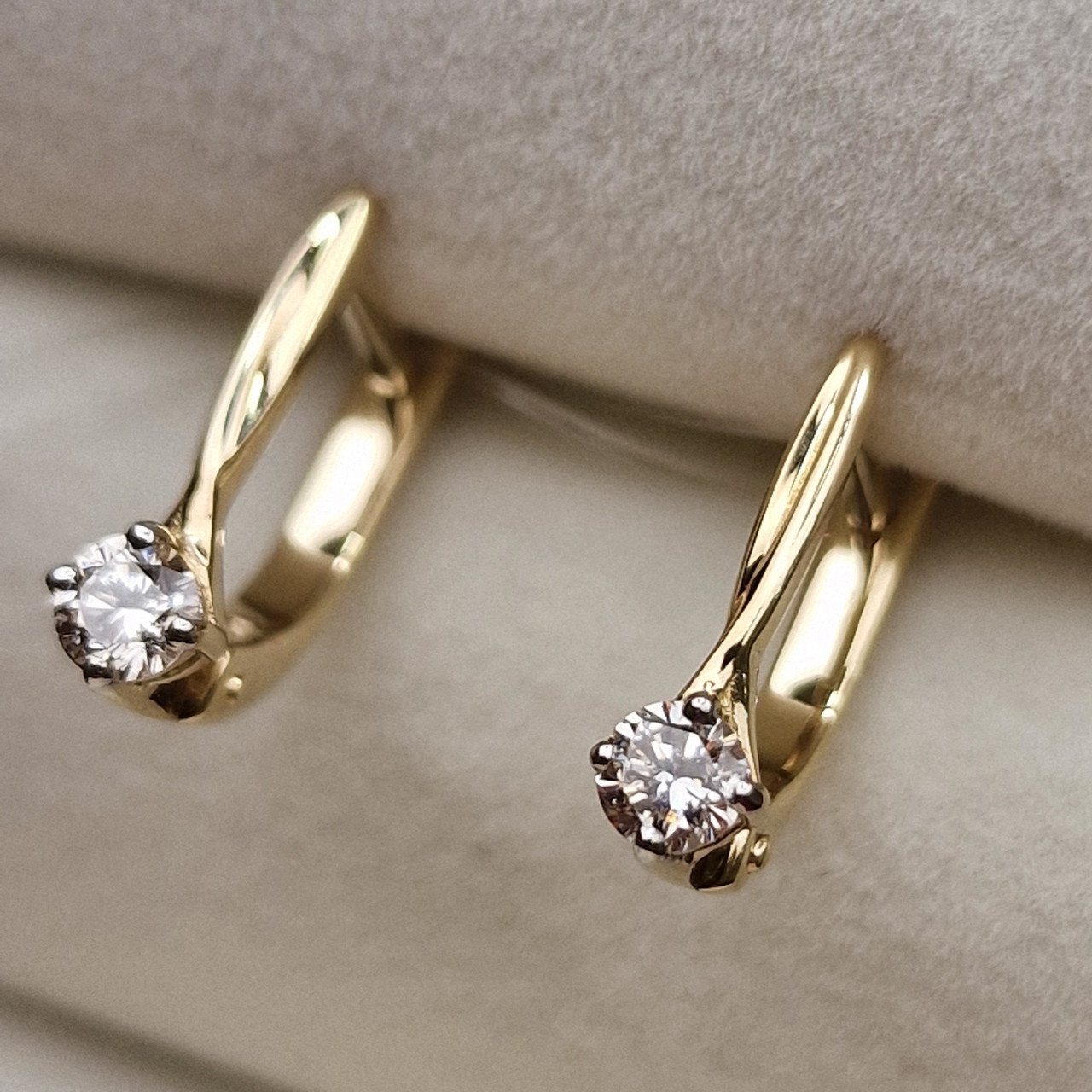 Серьги Deimantas 98702314 2,33гр 0,32ct. купить,NaN