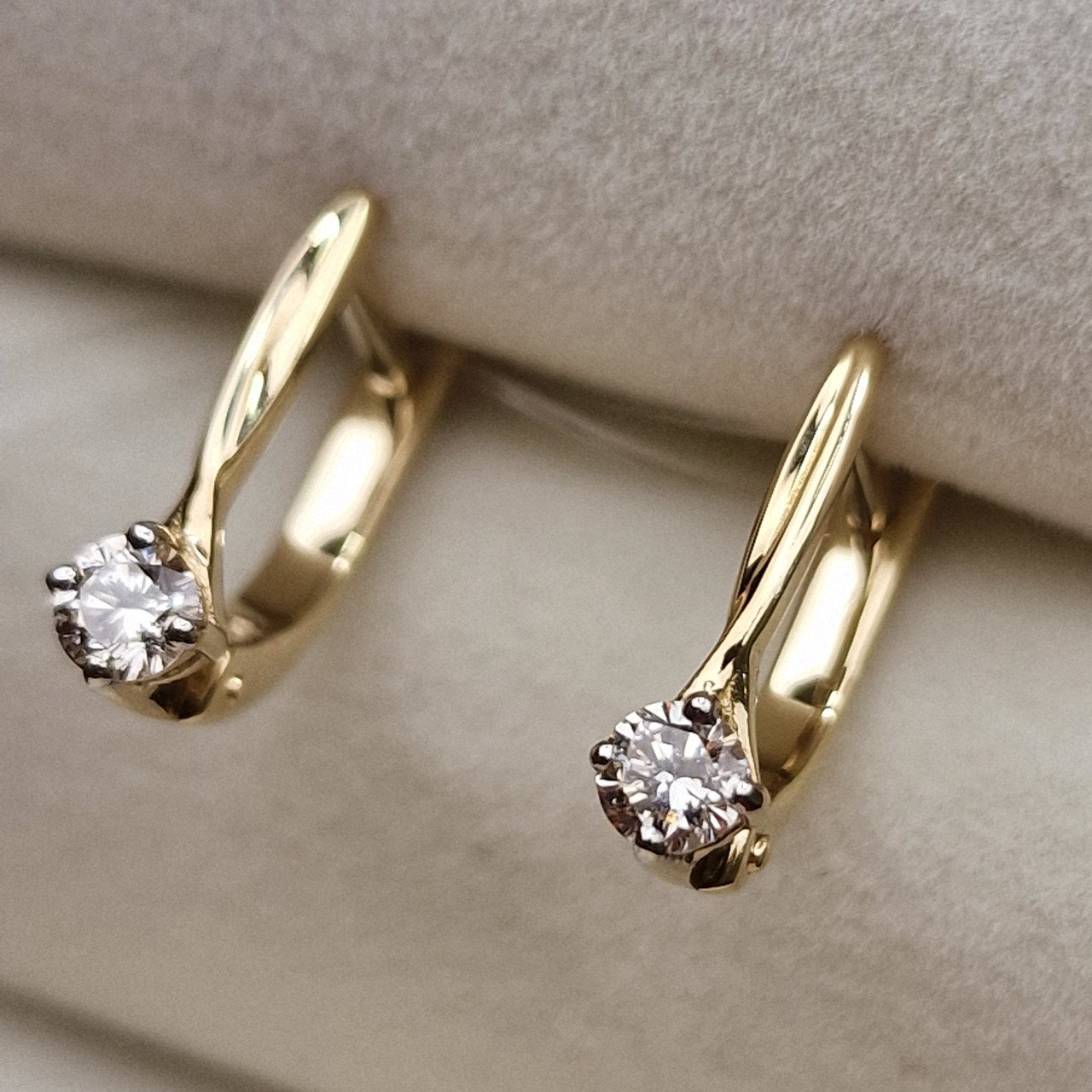 Серьги Deimantas 98702314 2,33гр 0,32ct. купить,NaN