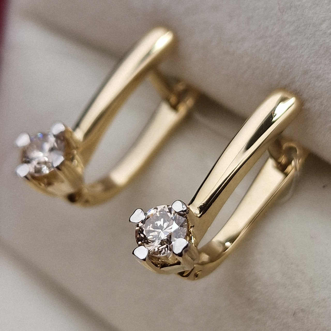 Серьги Deimantas 98702306 2,76гр 0,46ct. купить,NaN