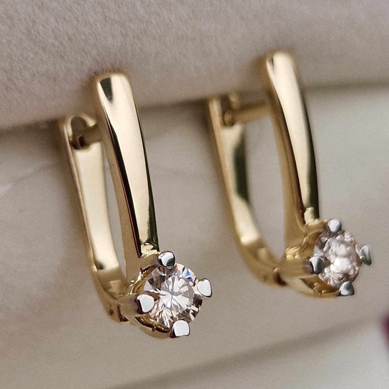 Серьги Deimantas 98702306 2,76гр 0,46ct. купить,NaN