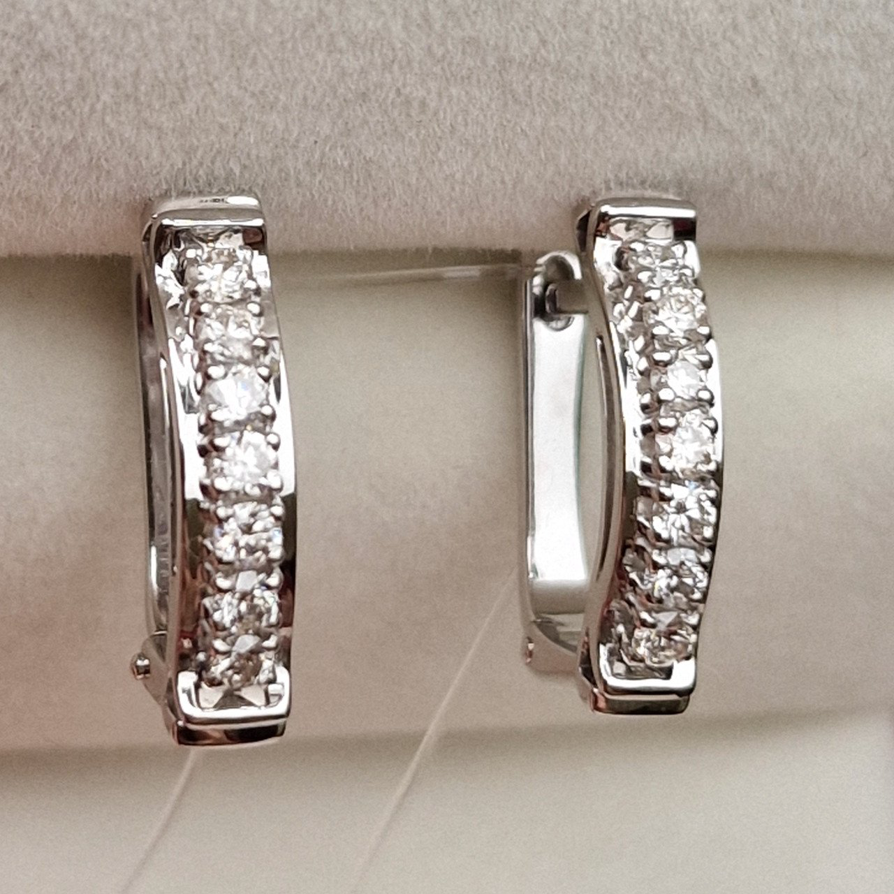 Серьги Deimantas 98702840 4,15гр 0,47ct. купить,NaN