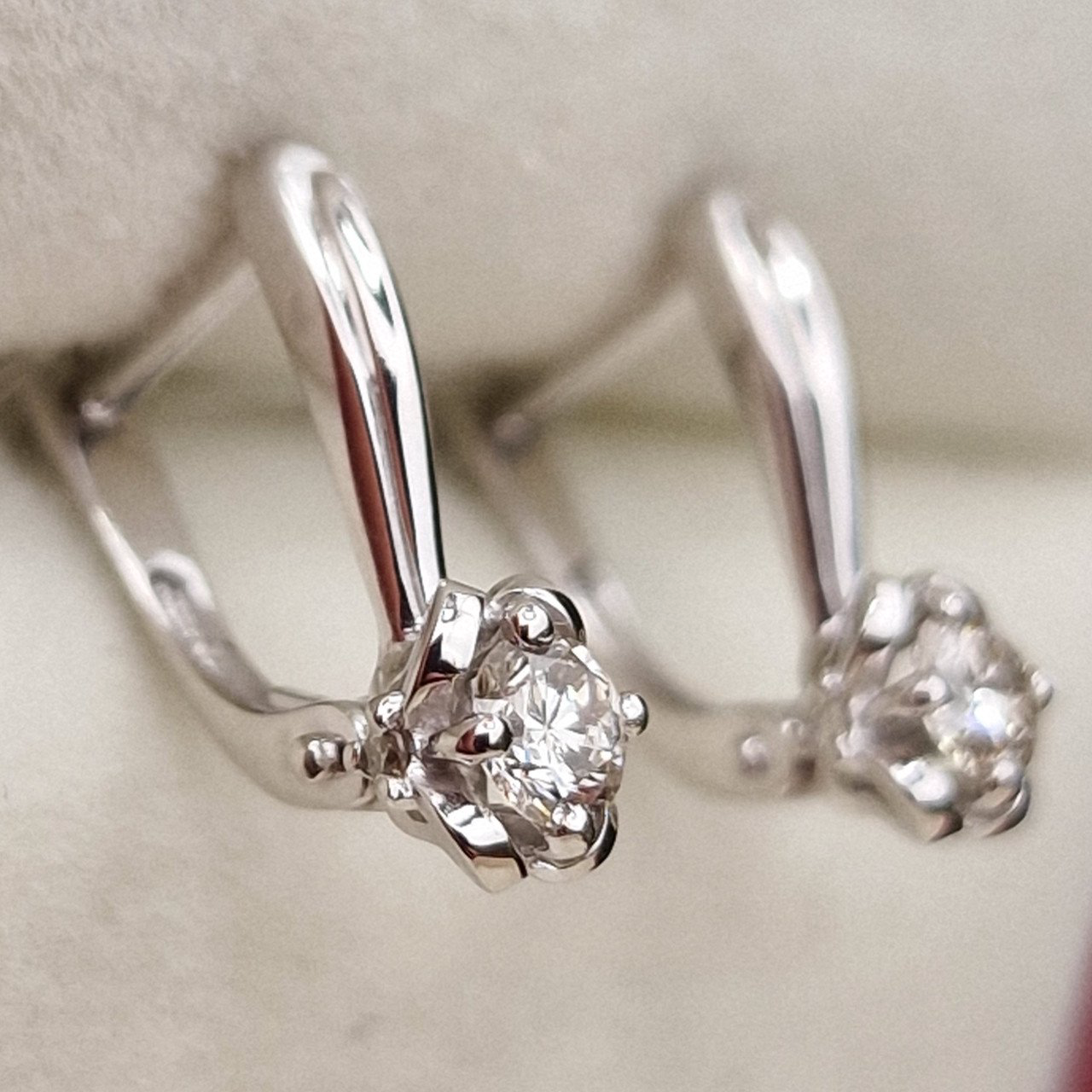Серьги Deimantas 98702836 1,98гр 0,38ct. купить,NaN