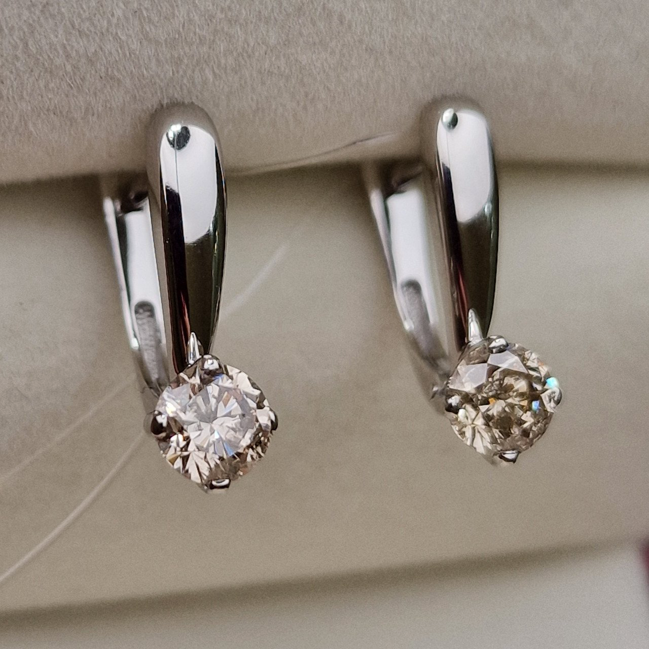Серьги Deimantas 98702845 2,18гр 1,01ct. купить,NaN