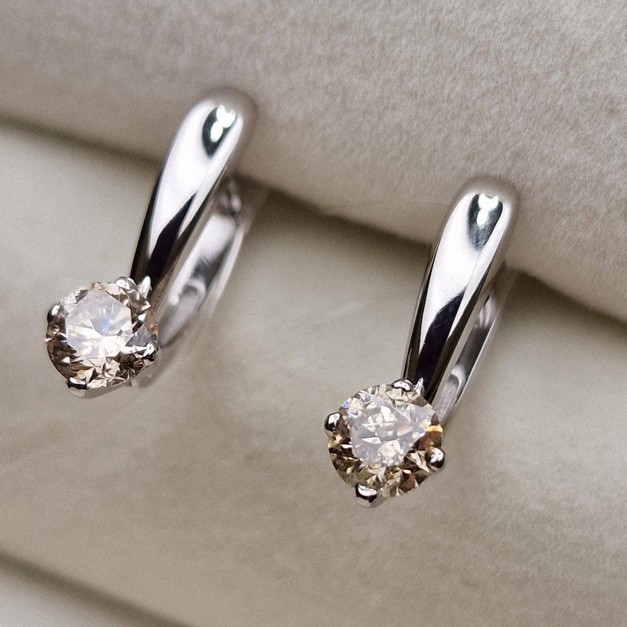 Серьги Deimantas 98702845 2,18гр 1,01ct. купить,NaN