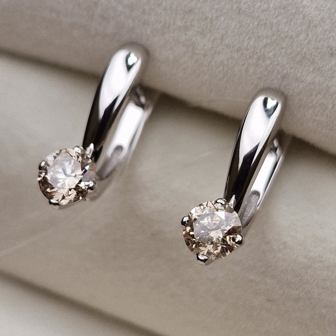 Серьги Deimantas 98702845 2,18гр 1,01ct. купить,NaN