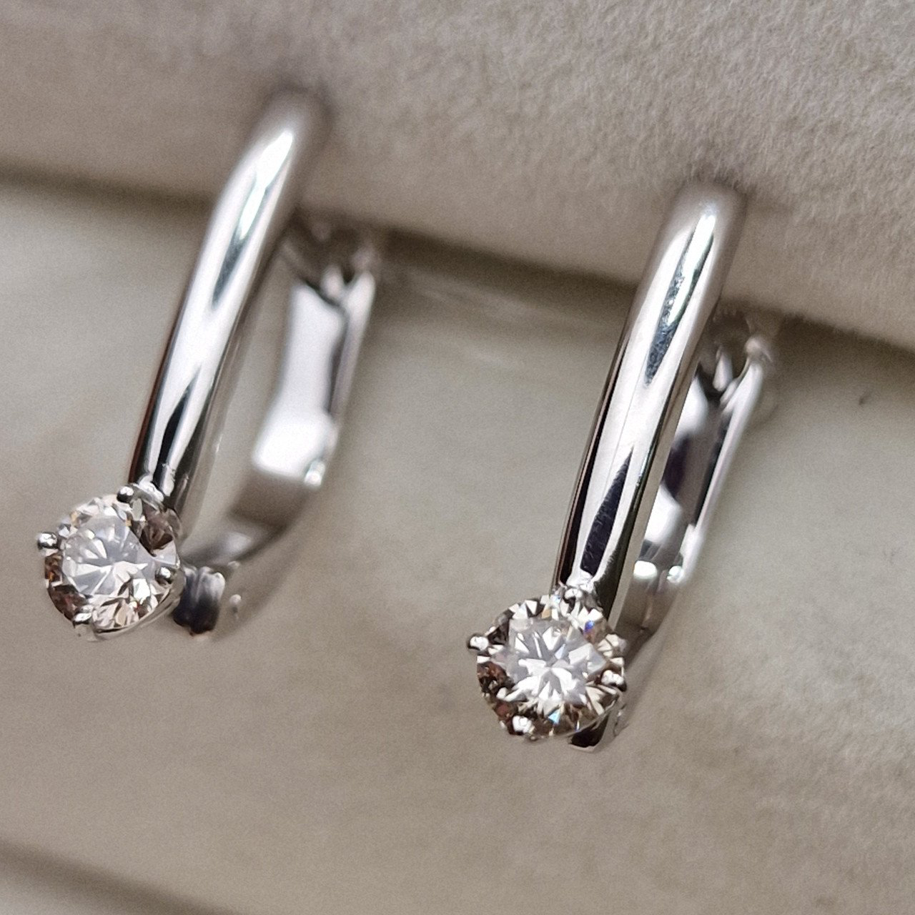 Серьги Deimantas 98702855 2,53гр 0,35ct. купить,NaN