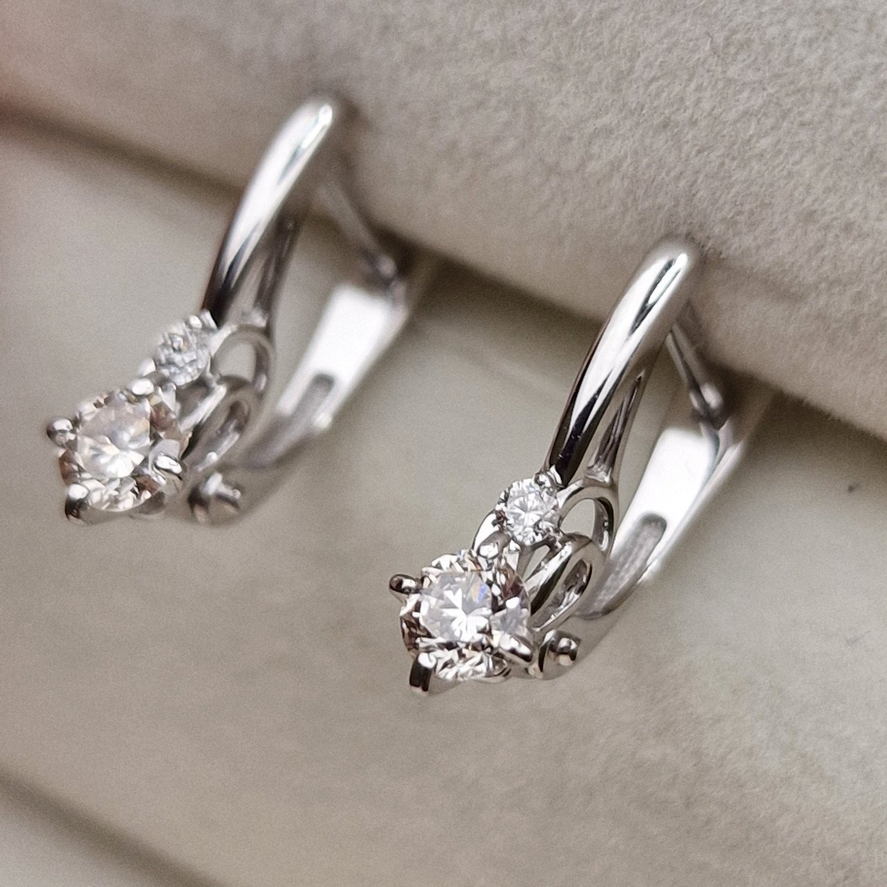 Серьги Deimantas 98702864 1,63гр 0,398ct. купить,NaN
