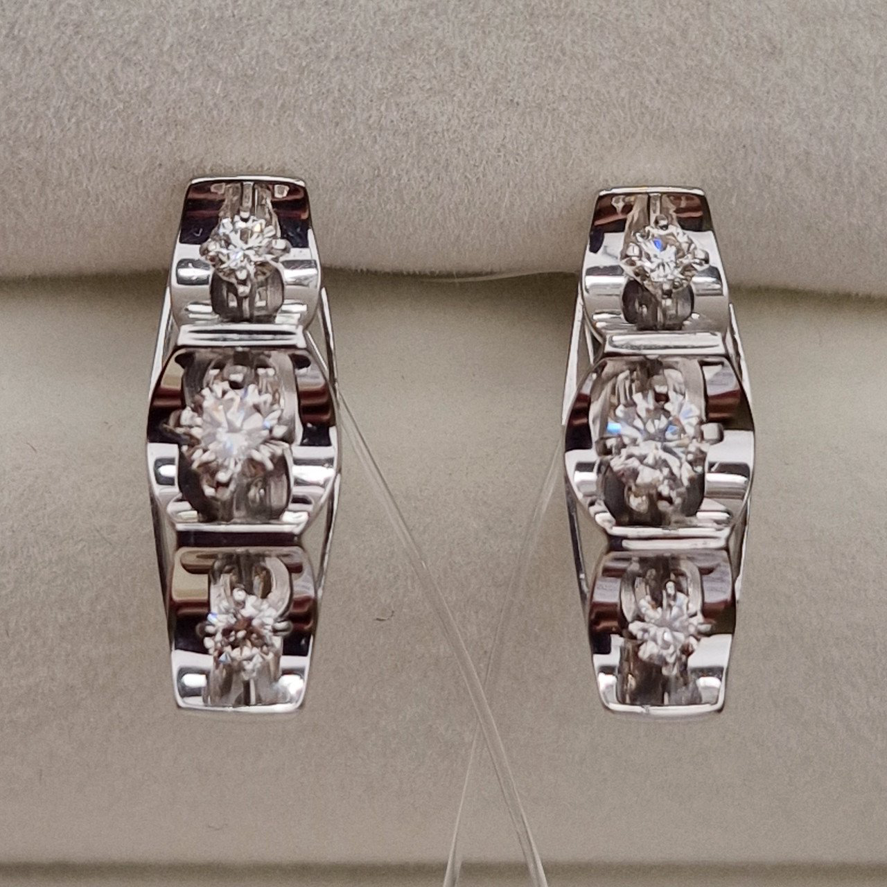 Серьги Deimantas 98702880 2,41гр 0,54ct. купить,NaN