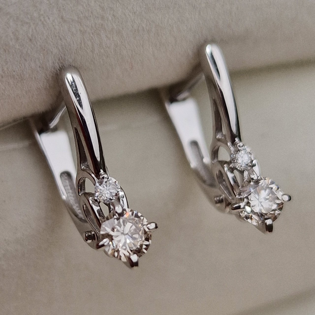 Серьги Deimantas 98702864 1,63гр 0,398ct. купить,NaN