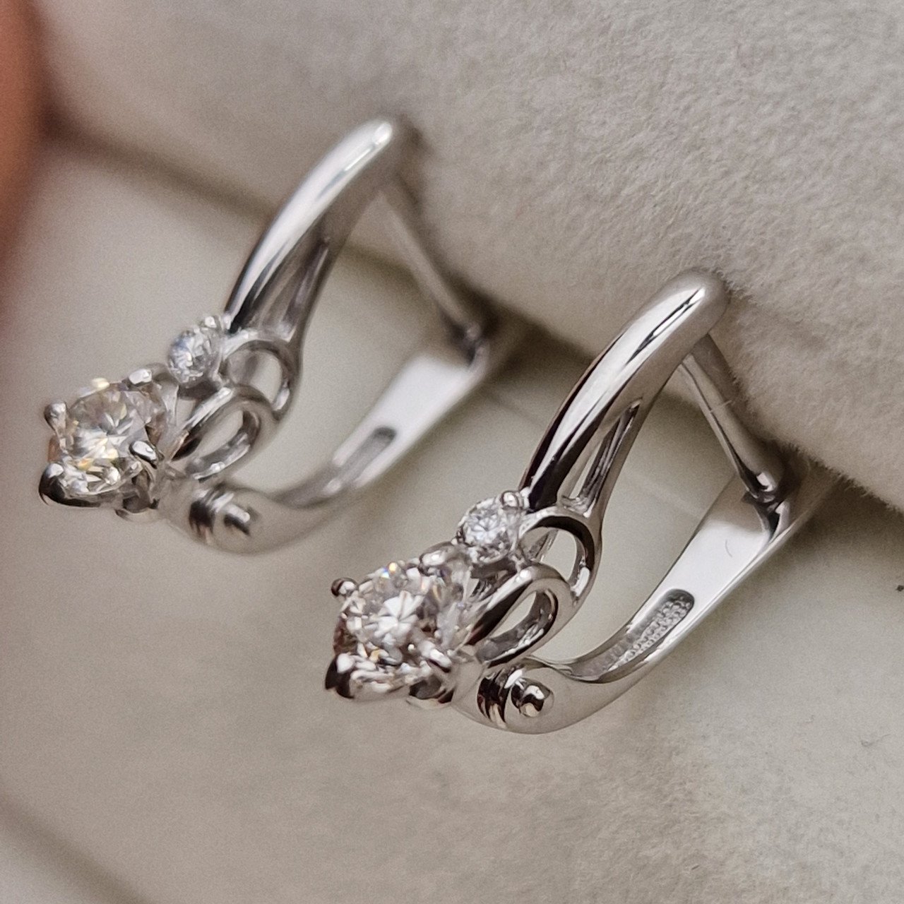 Серьги Deimantas 98702864 1,63гр 0,398ct. купить,NaN