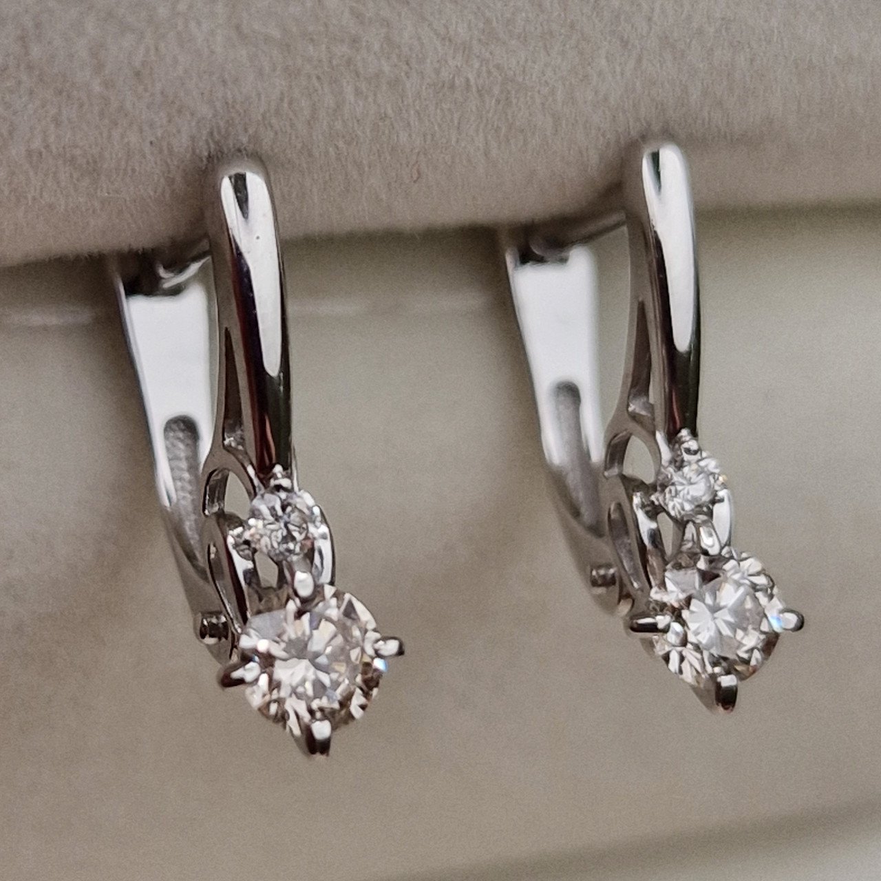 Серьги Deimantas 98702864 1,63гр 0,398ct. купить,NaN