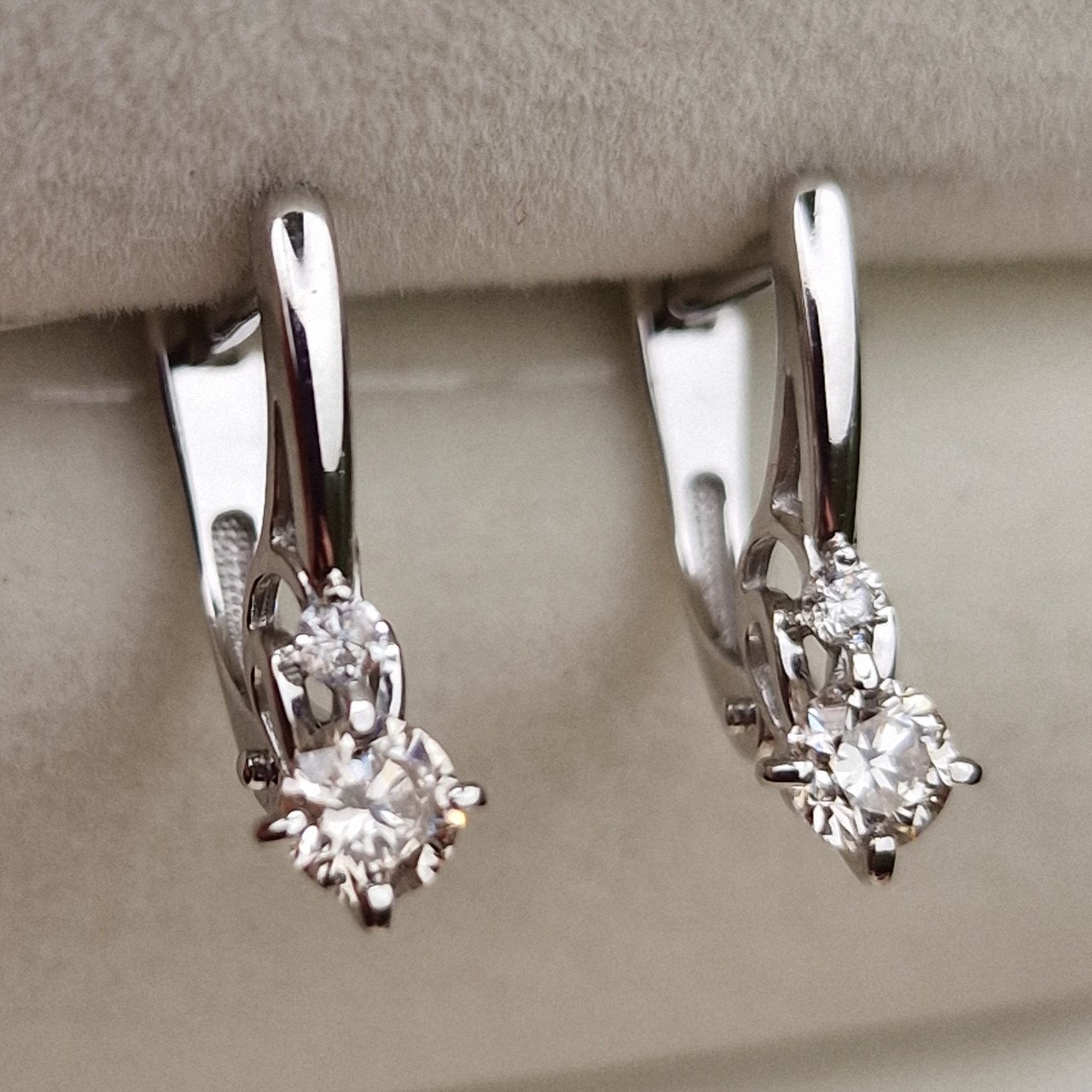 Серьги Deimantas 98702864 1,63гр 0,398ct. купить,NaN