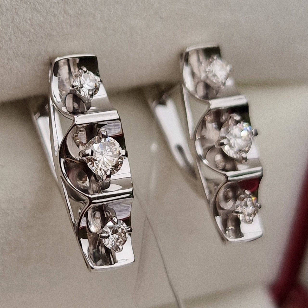 Серьги Deimantas 98702880 2,41гр 0,54ct. купить,NaN