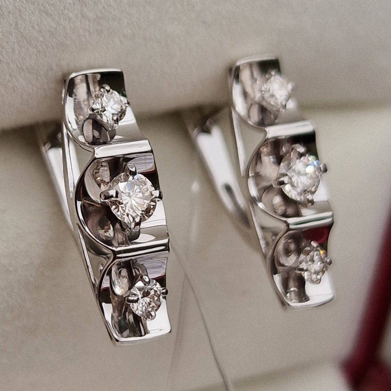 Серьги Deimantas 98702880 2,41гр 0,54ct. купить,NaN