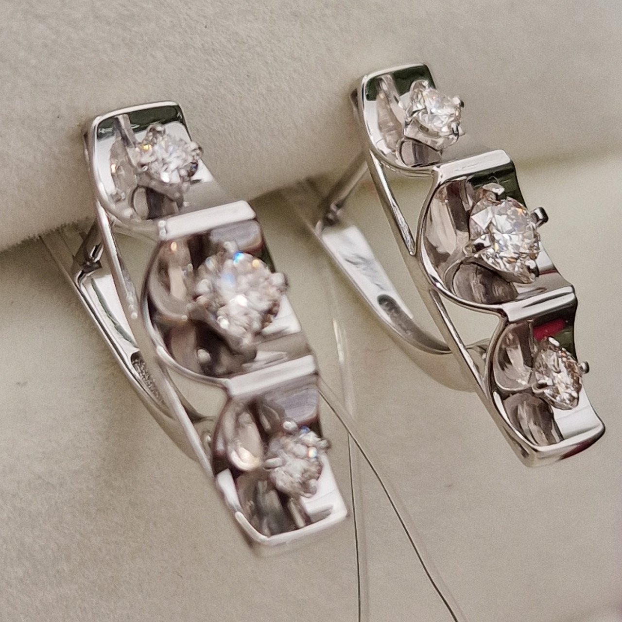 Серьги Deimantas 98702880 2,41гр 0,54ct. купить,NaN