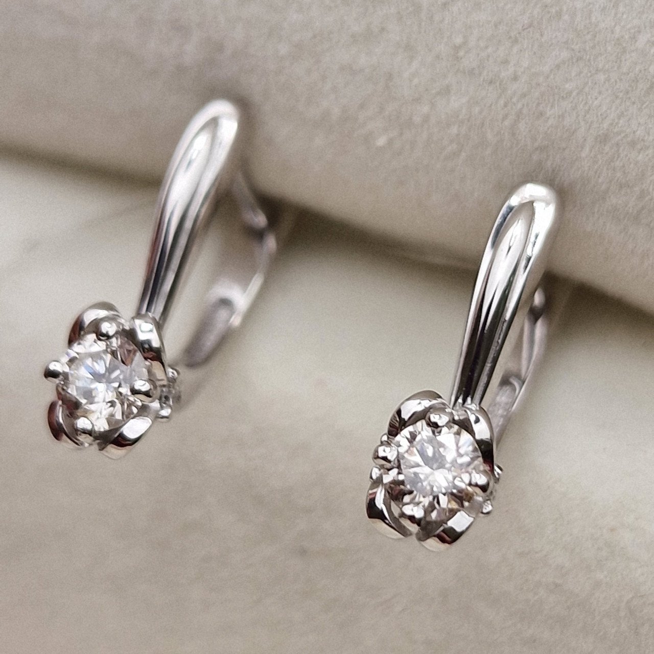 Серьги Deimantas 98702882 1,86гр 0,37ct. купить,NaN