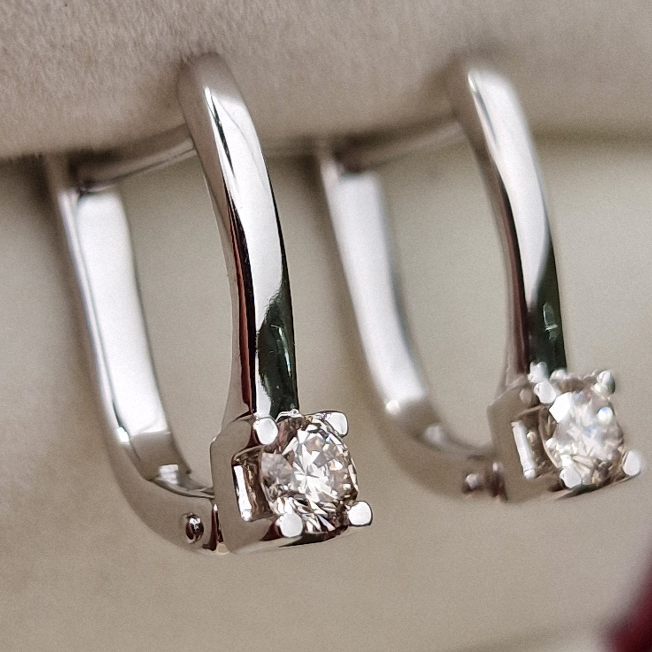 Серьги Deimantas 98703238 2,76гр 0,36ct. купить,NaN