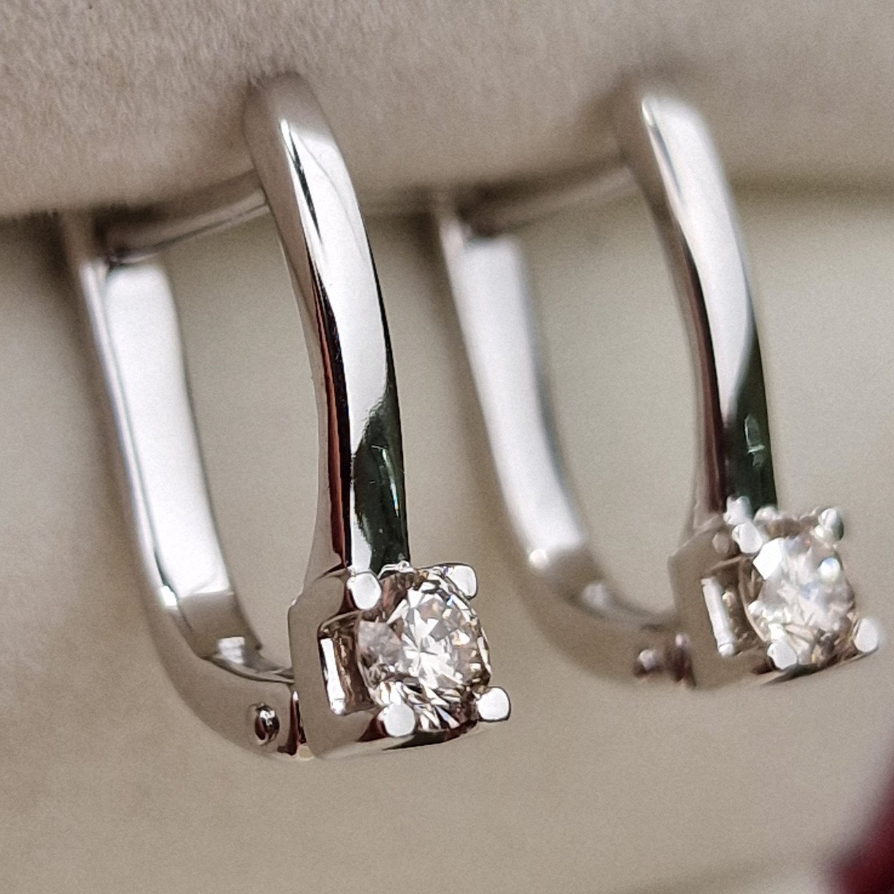 Серьги Deimantas 98703238 2,76гр 0,36ct. купить,NaN