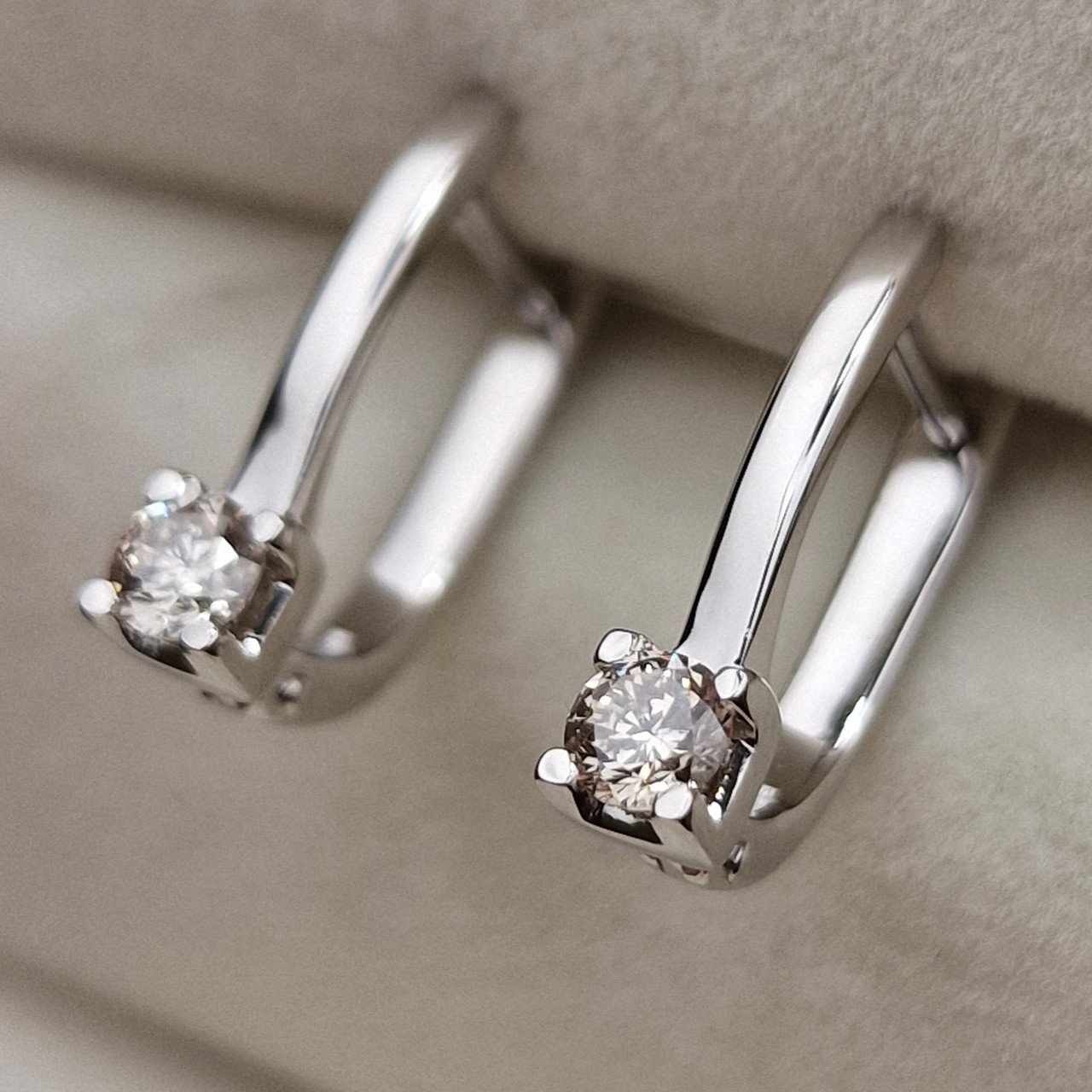 Серьги Deimantas 98703238 2,76гр 0,36ct. купить,NaN