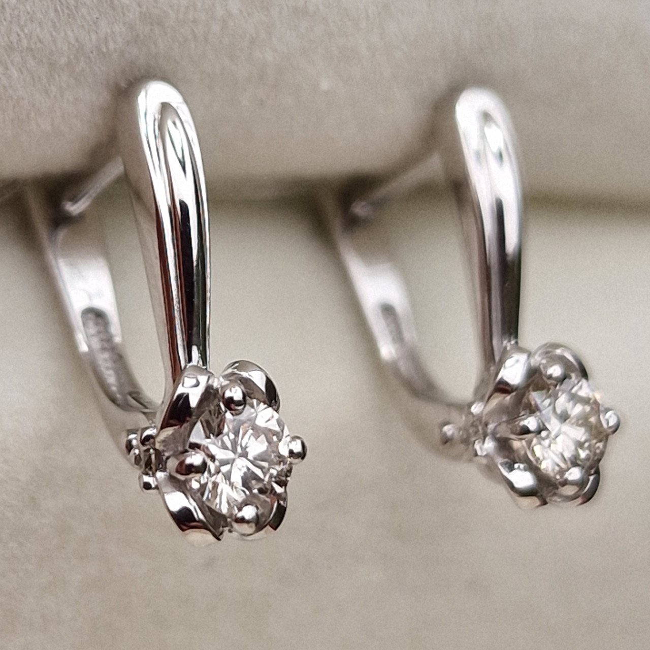 Серьги Deimantas 98702882 1,86гр 0,37ct. купить,NaN