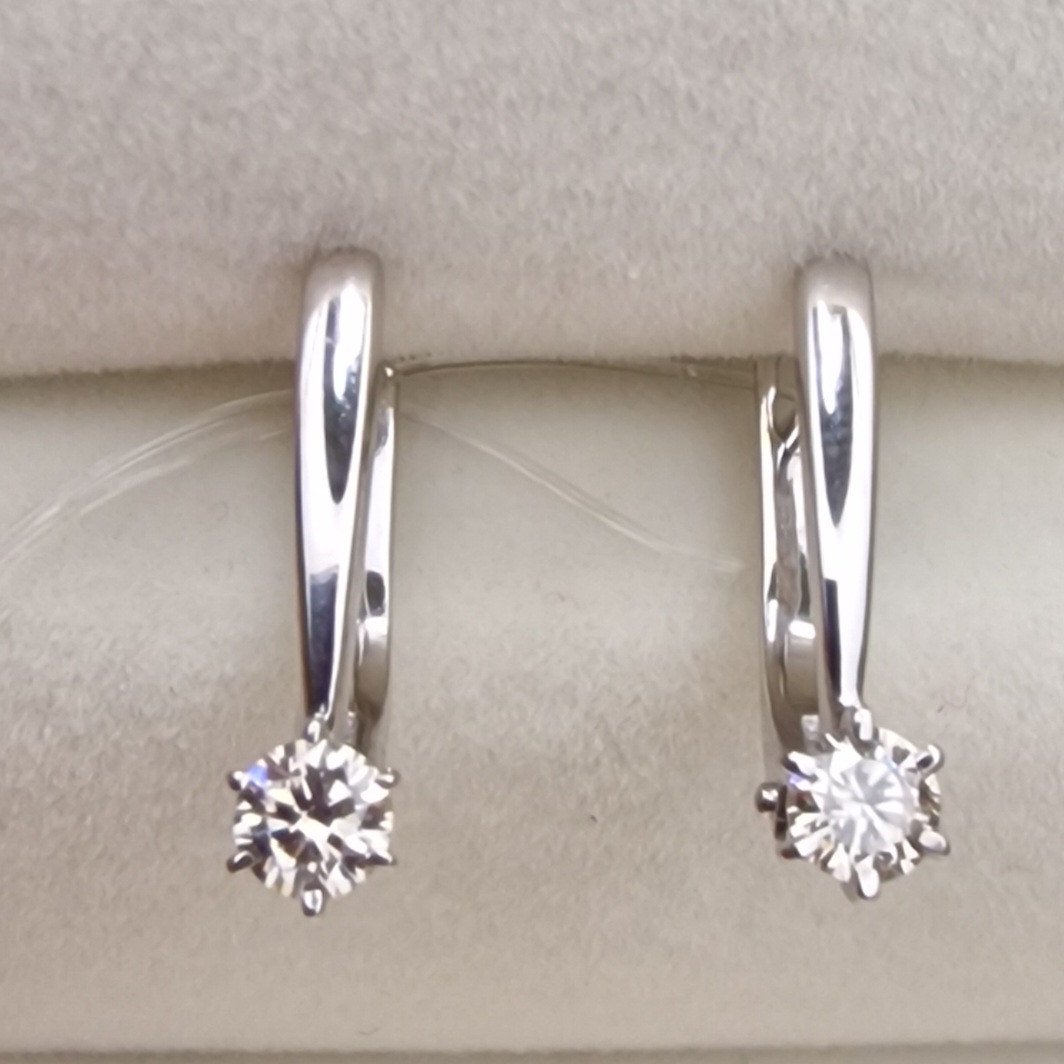 Серьги Deimantas 98703111 2,93гр 0,34ct. купить,NaN