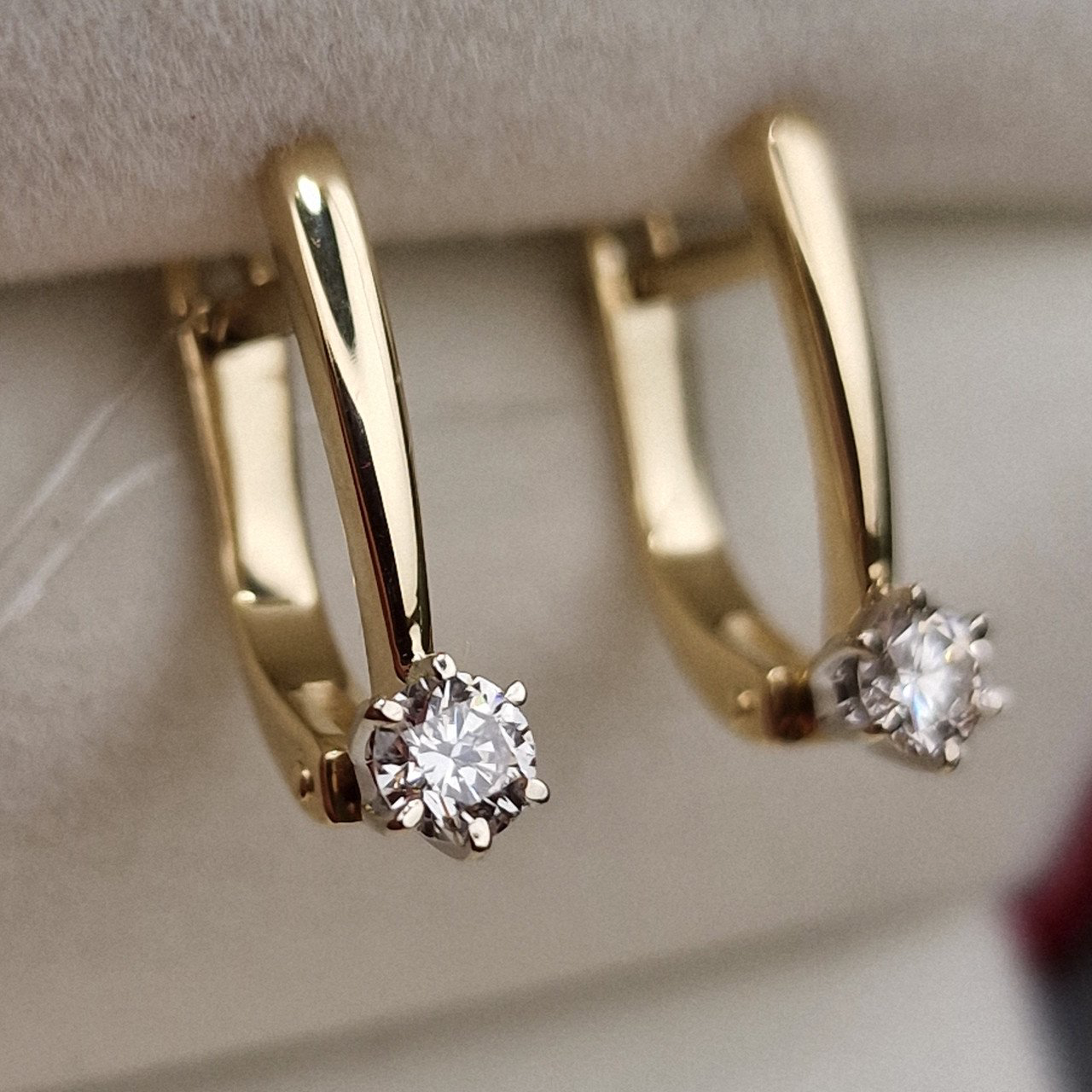Серьги Deimantas 98703293 2,38гр 0,34ct. купить,NaN