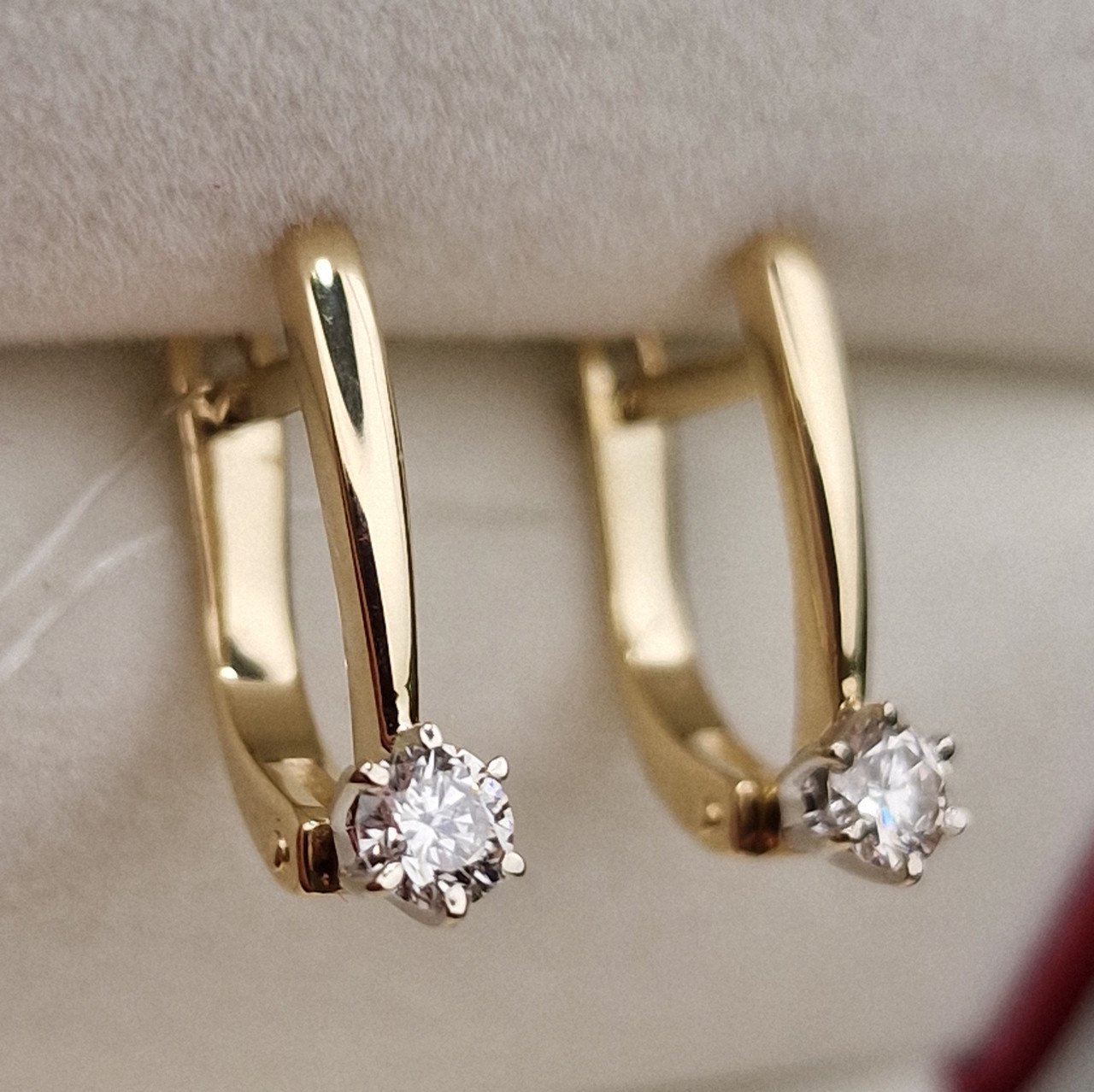 Серьги Deimantas 98703293 2,38гр 0,34ct. купить,NaN