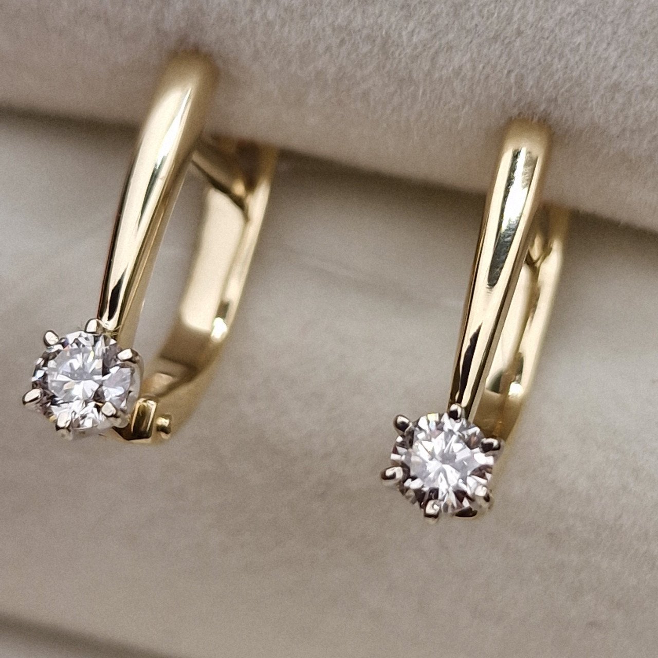 Серьги Deimantas 98703293 2,38гр 0,34ct. купить,NaN