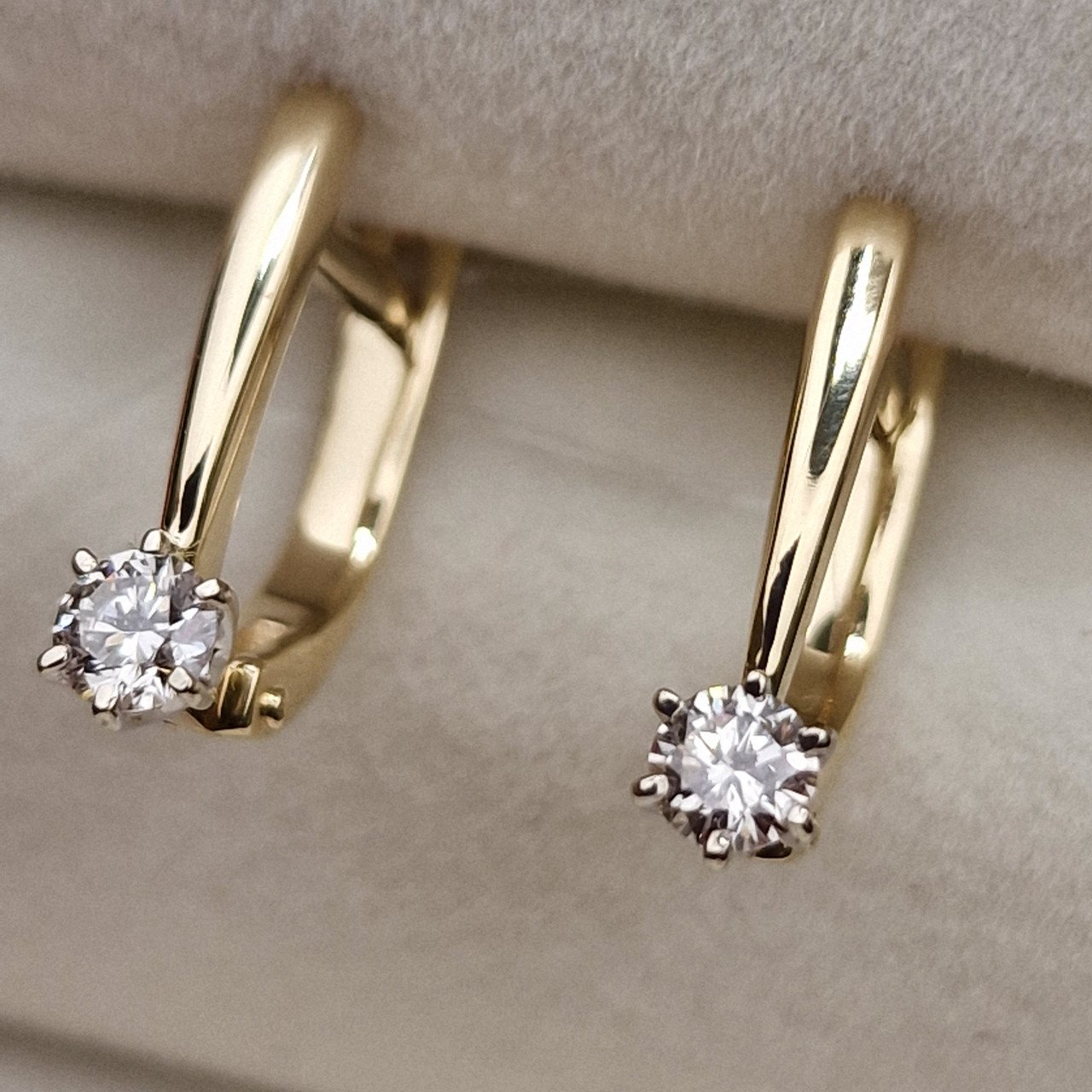 Серьги Deimantas 98703293 2,38гр 0,34ct. купить,NaN