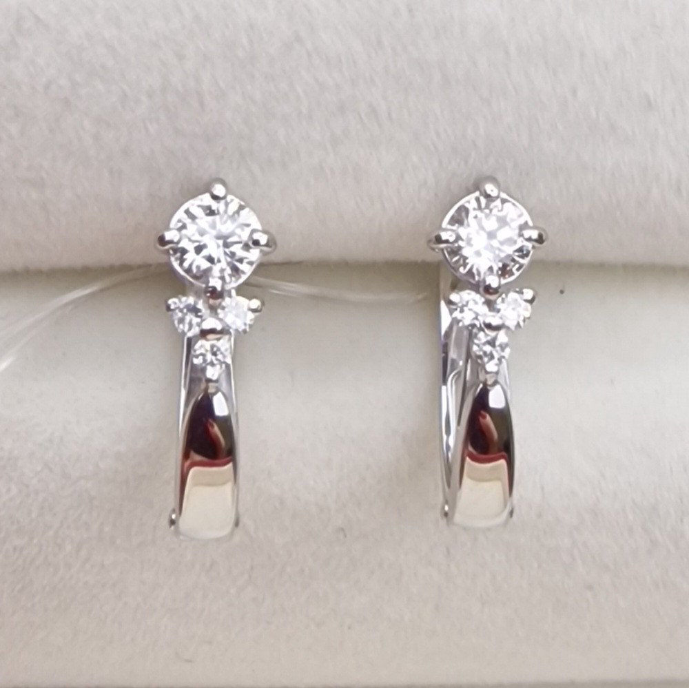 Серьги Deimantas 98703304 2,08гр 0,43ct. купить,NaN