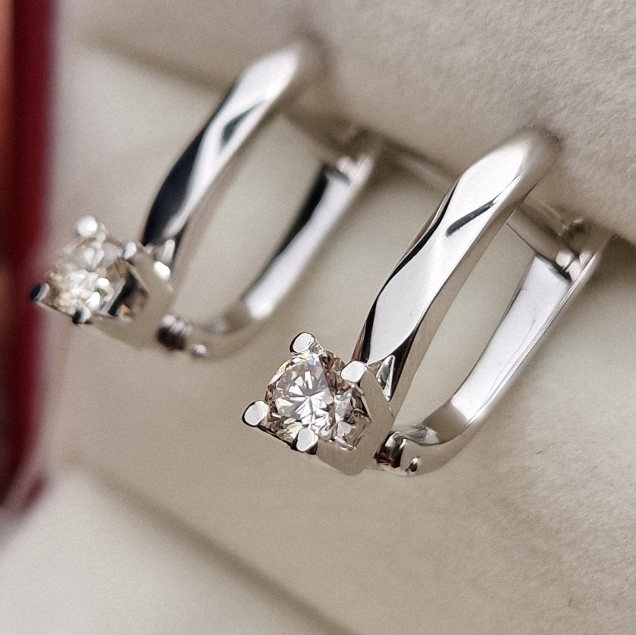 Серьги Deimantas 98703294 3,08гр 0,46ct. купить,NaN
