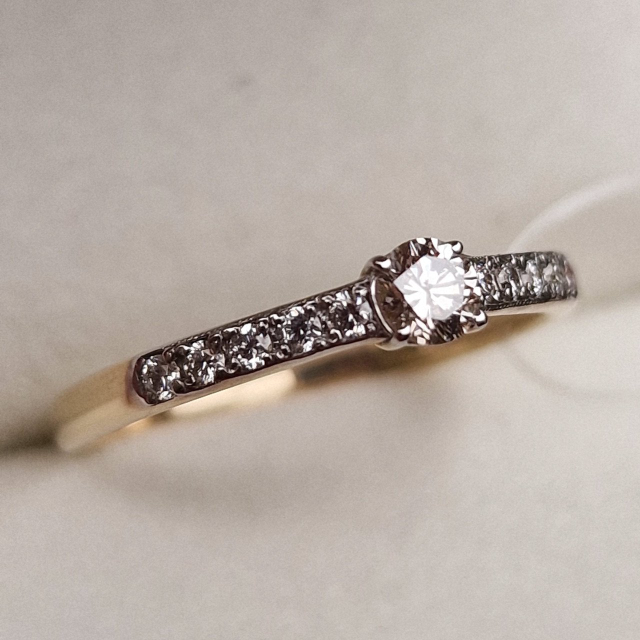 Кольцо Deimantas 98703316 17,5р 1,65гр 0,31ct. купить,NaN