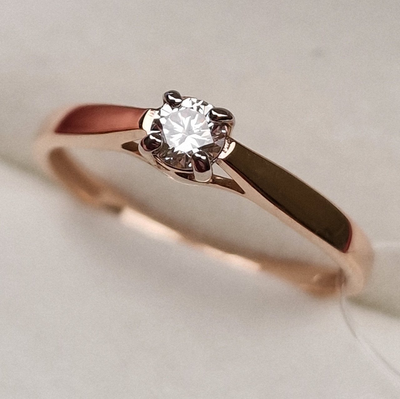 Кольцо Deimantas 98703320 17р 1,39гр 0,17ct. купить,NaN