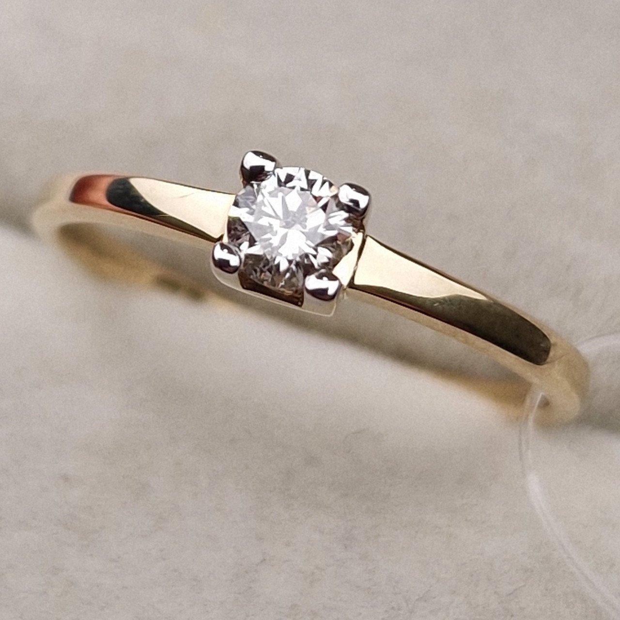 Кольцо Deimantas 98703319 16р 1,33гр 0,16ct. купить,NaN