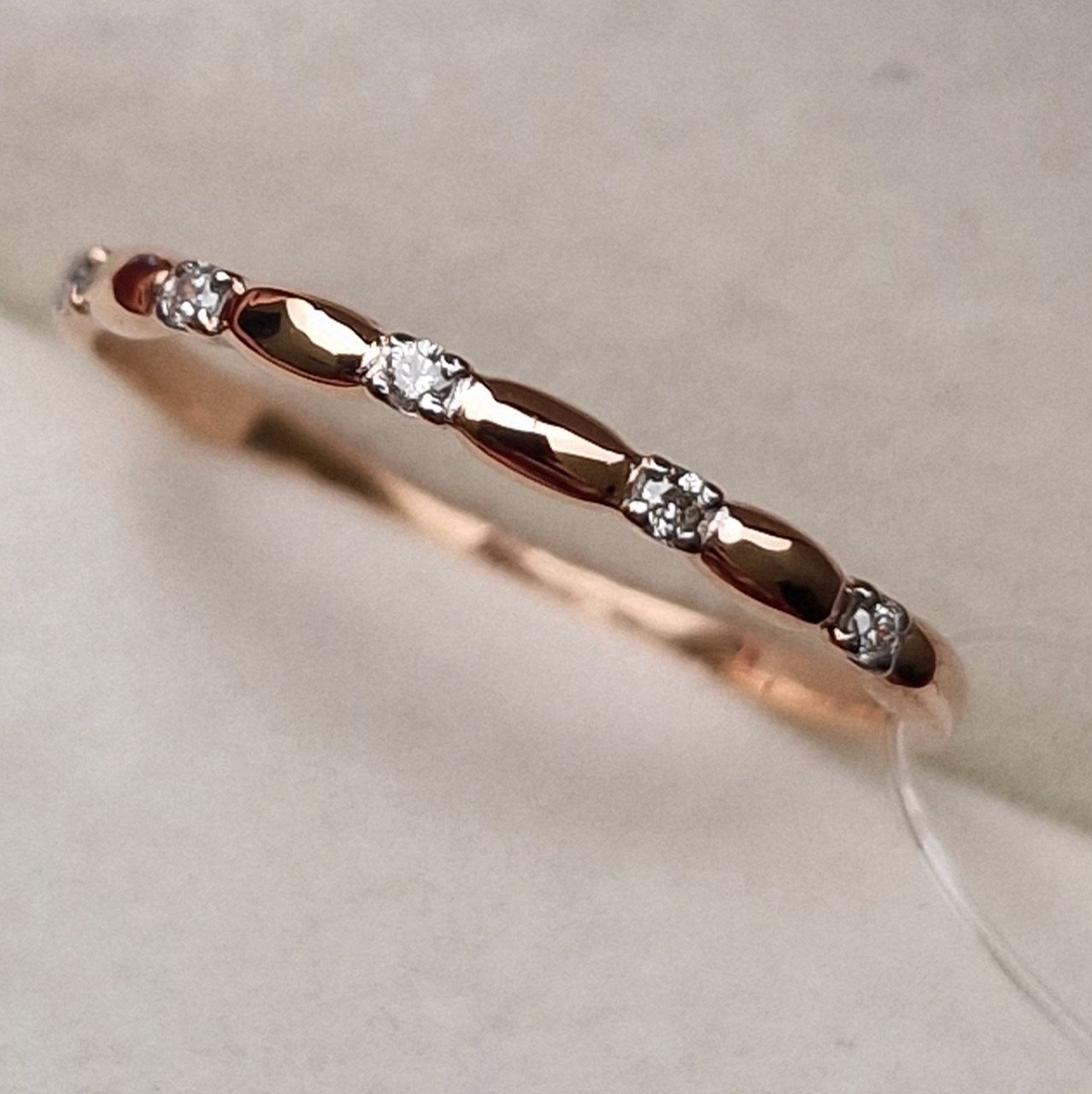 Кольцо Deimantas 98703325 17р 0,94гр 0,041ct. купить,NaN