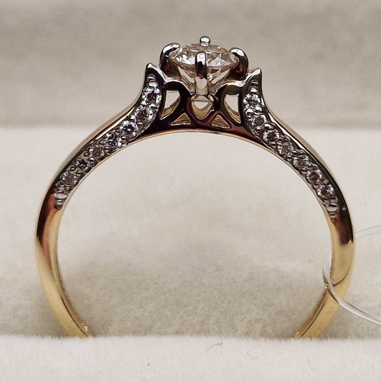 Кольцо Deimantas 98703328 17р 1,55гр 0,38ct. купить,NaN