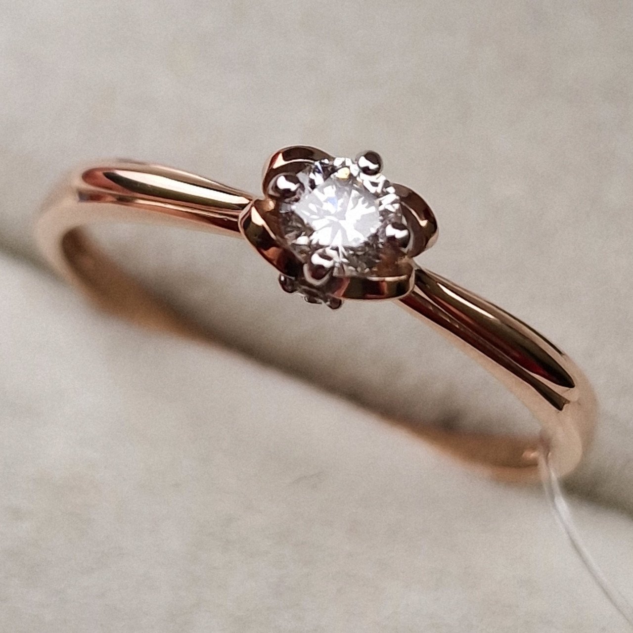 Кольцо Deimantas 98703350 18р 1,43гр 0,19ct. купить,NaN