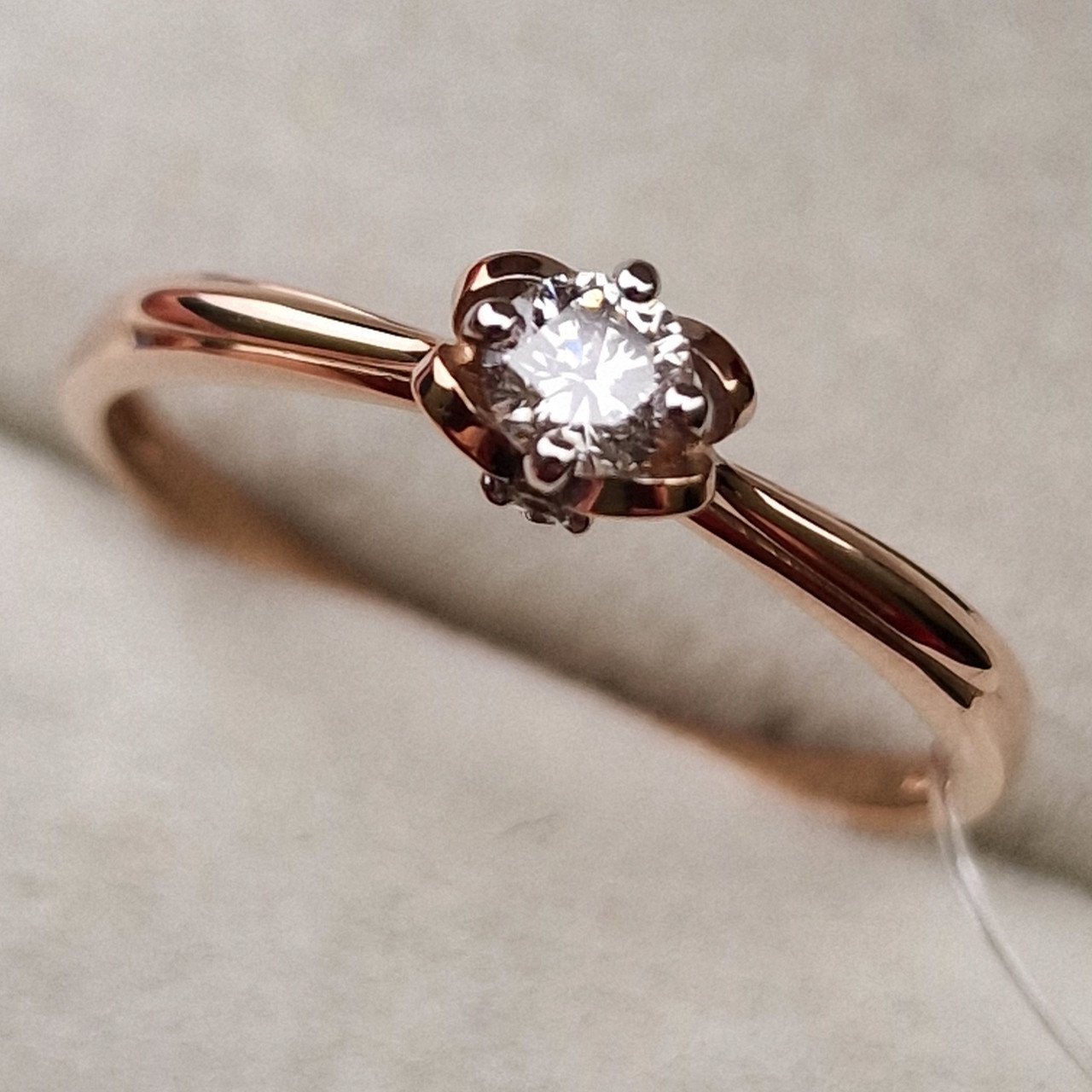 Кольцо Deimantas 98703350 18р 1,43гр 0,19ct. купить,NaN