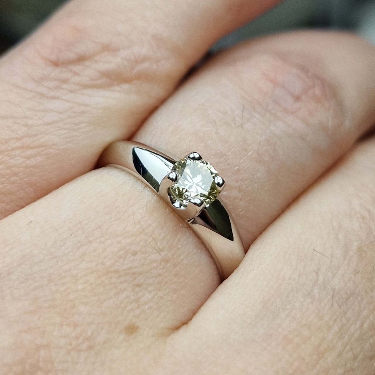 Кольцо Deimantas 98703349 16,5р 1,78гр 0,51ct. купить,NaN