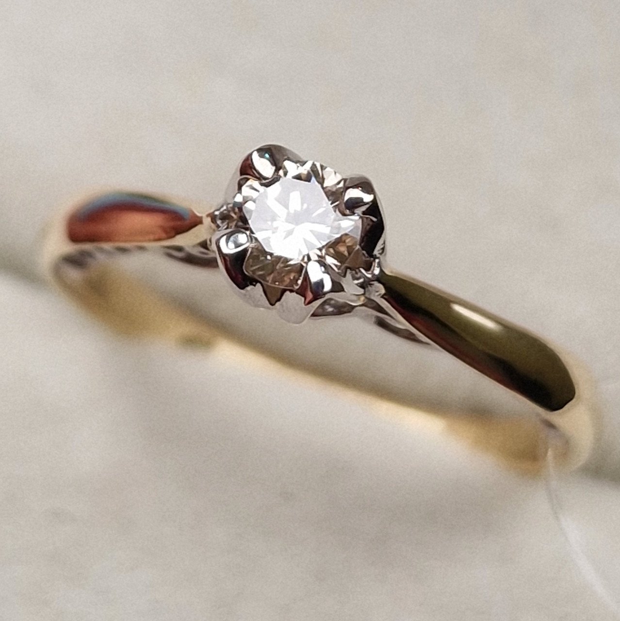 Кольцо Deimantas 98703354 17р 2,05гр 0,24ct. купить,NaN